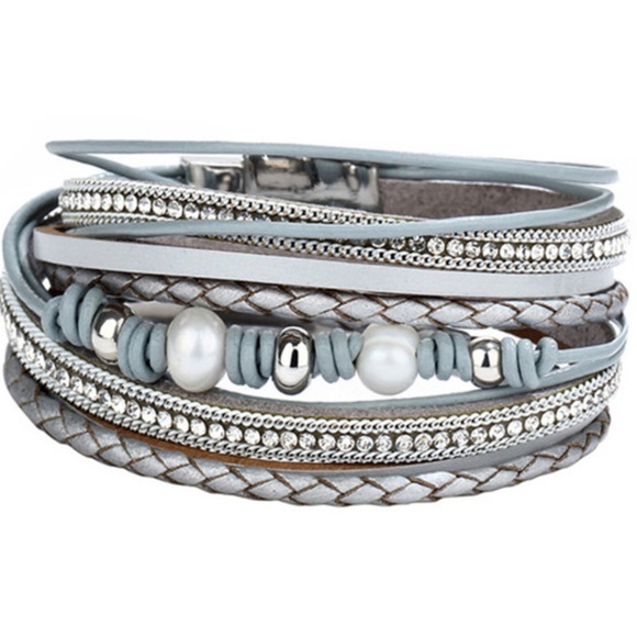 Nitro Betty Boutique Jewelry - NITRO BETTY Multi Layer Leather Crystal Bracelet